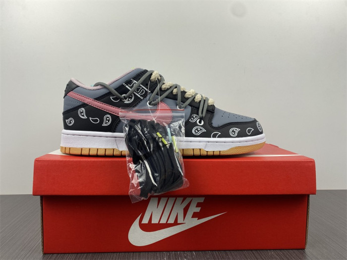 Nike Dunk Low SE FREE 99 DH0952-0011