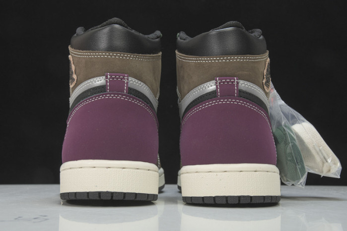 Air Jordan 1 High OG “Hand Crafted” DH3097-001