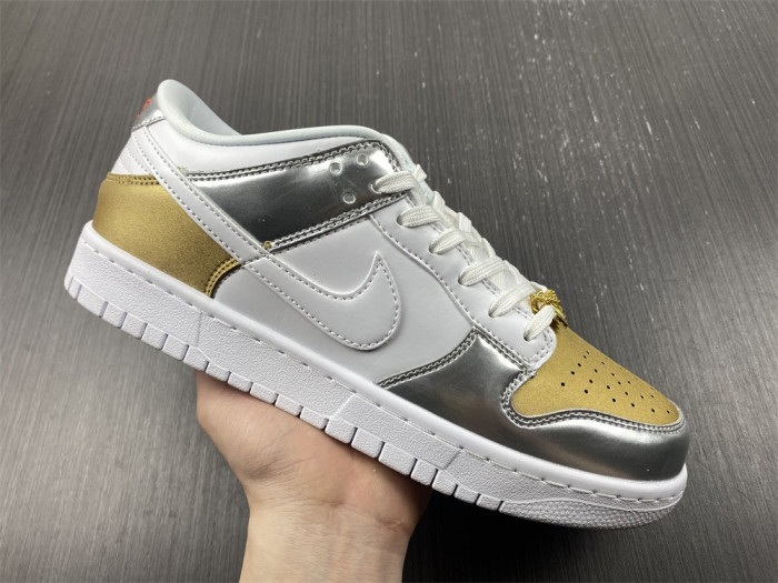 Nike Dunk Low Heirloom DH4403-700