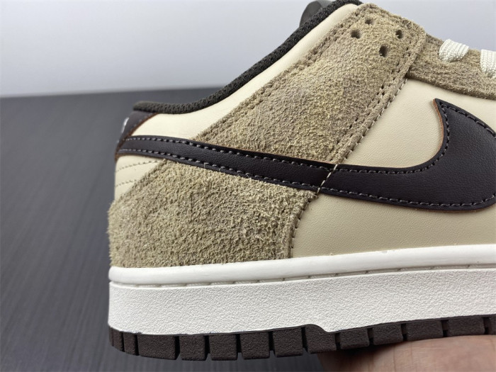 Nike Dunk Low Retro PRM DH7913-200