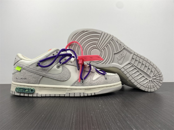 OF X Nike Dunk Low Lot 15 of 50 DJ0950-101