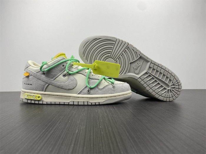 OF X Nike Dunk Low Lot 14 of 50 DJ0950-106