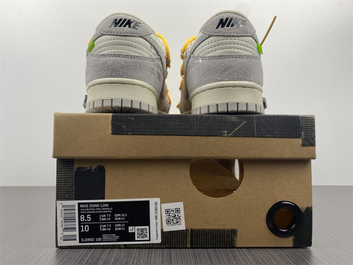 OF X Nike Dunk Low Lot 39 of 50 DJ0950-109