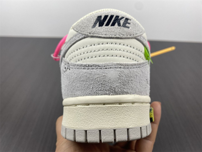 OF X Nike Dunk Low Lot 17 of 50 DJ0950-117