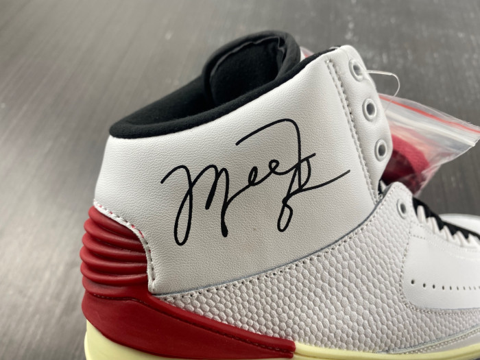 Air Jordan 2 Retro High Top DJ4375-101