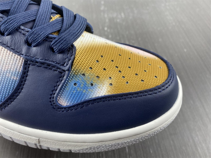 Nike Dunk Low Graffiti Navy DM0108-400