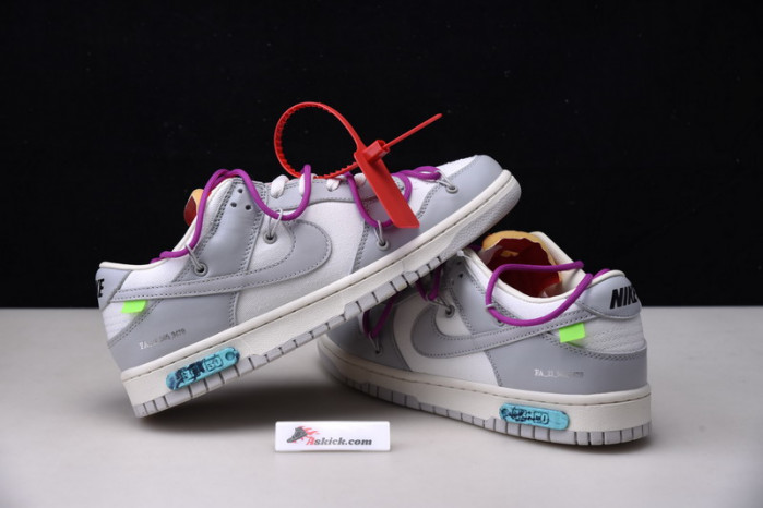 OF X Nike Dunk Low Lot 45 of 50 DM1602-101