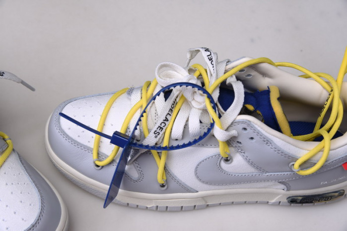 OF X Nike Dunk Low Lot 27 of 50 DM1602-120