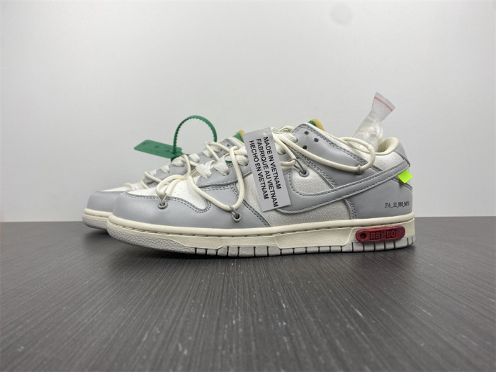 OF X Nike Dunk Low Lot 25 of 50 DM1602-121