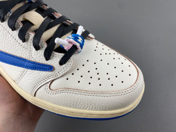 Travis Scott x Fragment x Air Jordan 1 Low OG DM7866-104