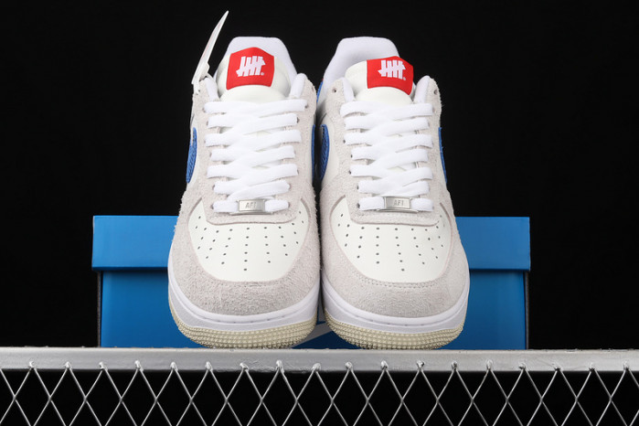 Nike Air Force 1 Low SP Undefeated 5 On It Dunk vs. AF1 DM8461-001