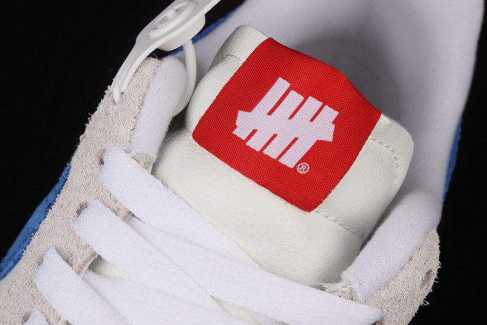 Nike Air Force 1 Low SP Undefeated 5 On It Dunk vs. AF1 DM8461-001