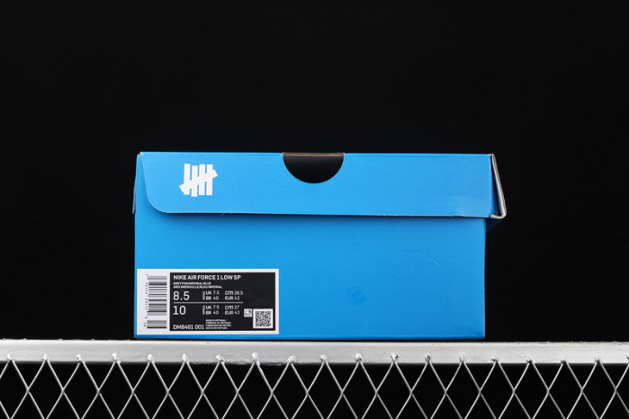 Nike Air Force 1 Low SP Undefeated 5 On It Dunk vs. AF1 DM8461-001