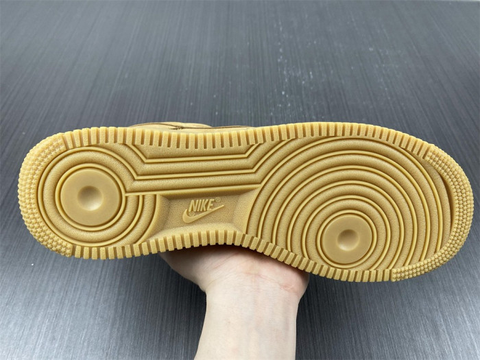 Nike Air Force 1 Low SP Sup  reme Wheat DN1555-200
