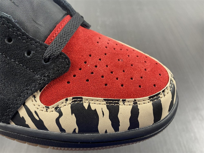 Air Jordan 1 Retro Low OG SP SoleFly DN3400-001
