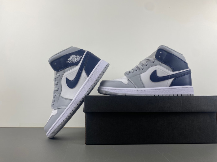 Air Jordan 1 Mid Wolf Grey Midnight Navy DQ8426-104
