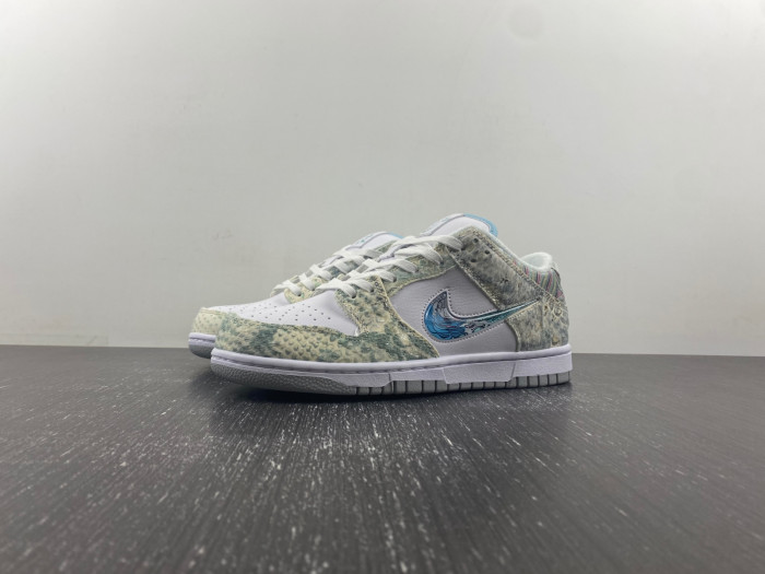 Nike SB Dunk Low DV0831-101