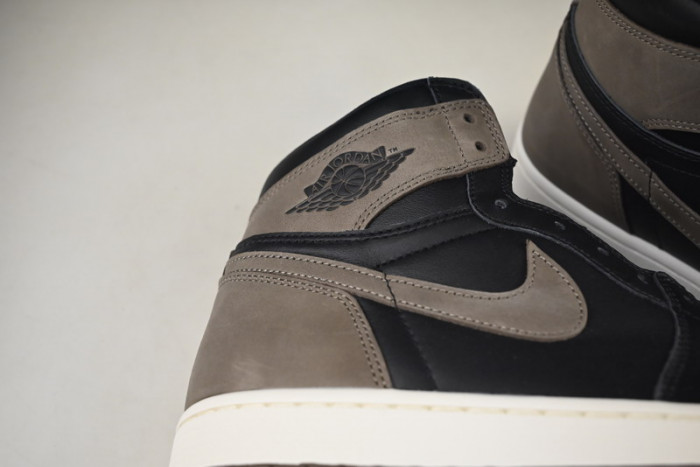 Air Jordan 1 High OG “Palomino” DZ5485-020