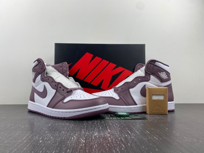 Air Jordan 1 High OG “Sky J Mauve”  DZ5485-105
