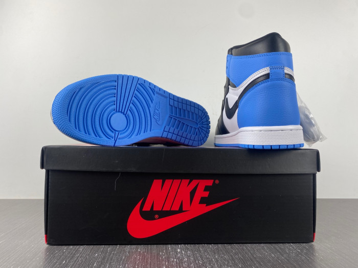 Air Jordan 1 High OG University Blue DZ5485-400