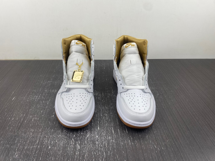 Air Jordan 1 Retro High OG Metallic Gold FD2596-107