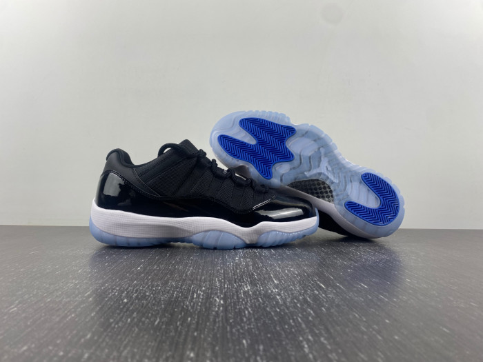 Air Jordan 11 “Space Jam" FV5104-004