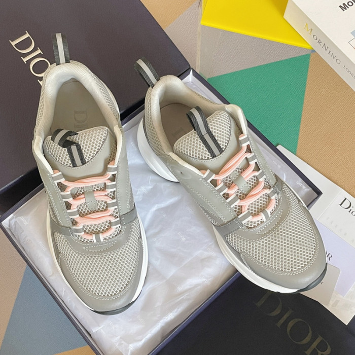 B22 TRAINER SNEAKER