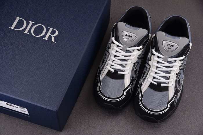 D1OR B30 Sneakers