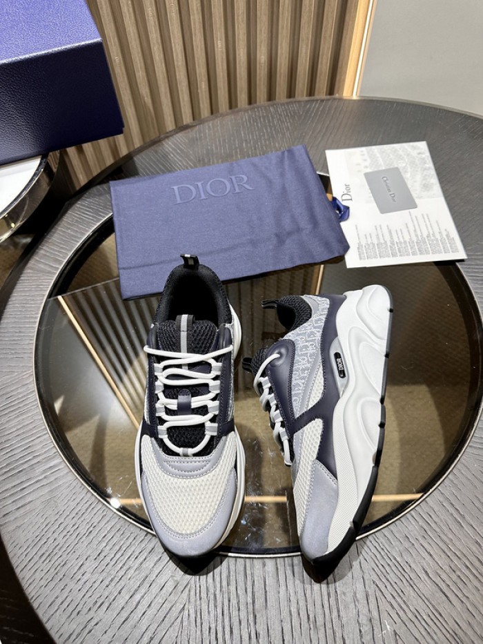 B22 TRAINER SNEAKER