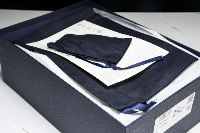 B22 TRAINER SNEAKER