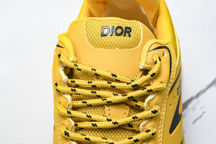 D1OR B44 Sneakers