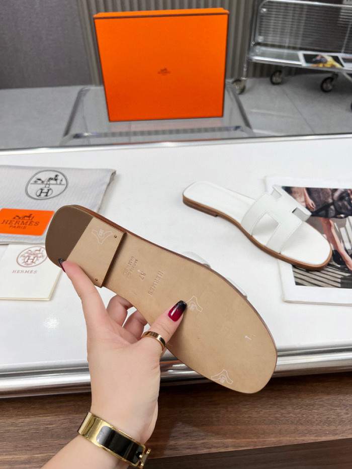 Hermes Sandals