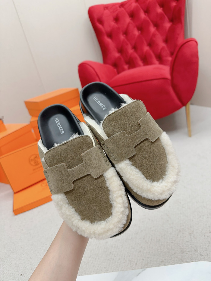 Hermes Sandals