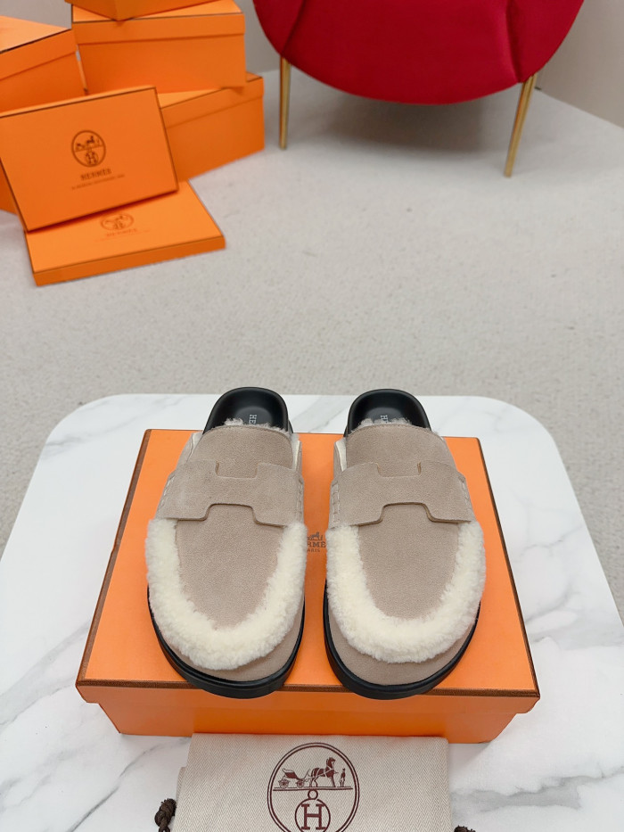 Hermes Sandals