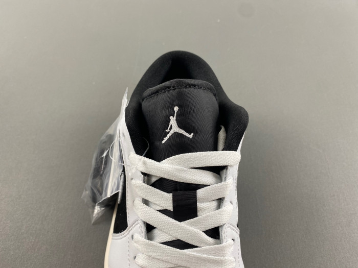 Air Jordan 1 Low Quai 54 HQ0764-001