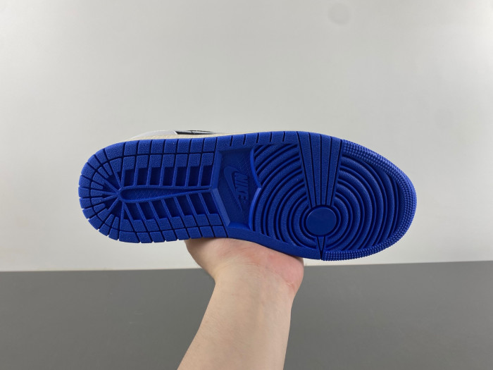 Air Jordan 1 Low Quai 54 HQ0764-001