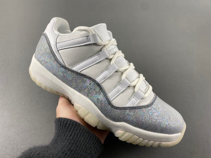 Air Jordan 11 Low CNY “Year of the Snake” HQ7000-001