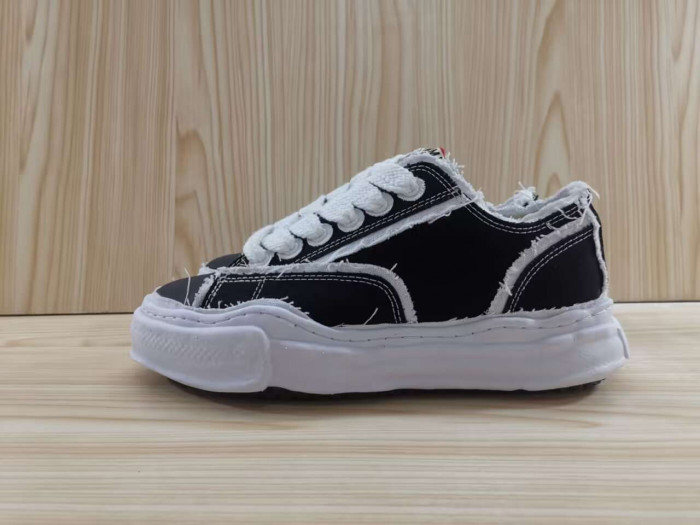 Ma*s*n mihara yasuhiro blakey sneakers