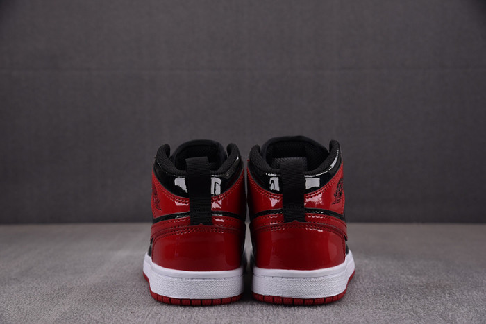 KIDS JORDAN 1 SHOES