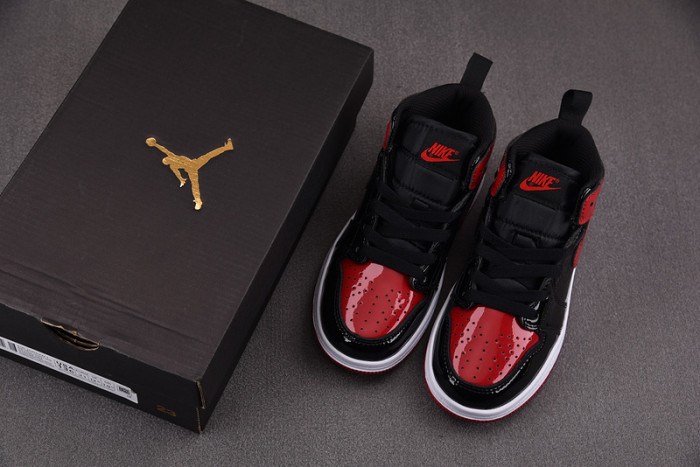KIDS JORDAN 1 SHOES
