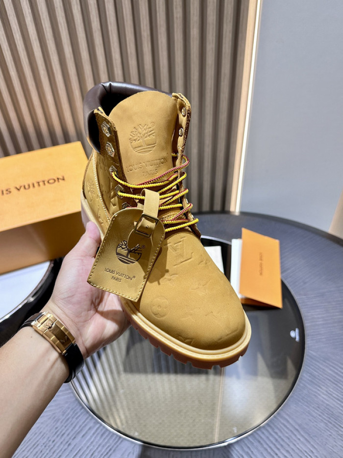 L1VV Boots