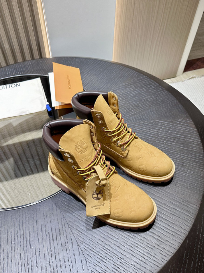 L1VV Boots