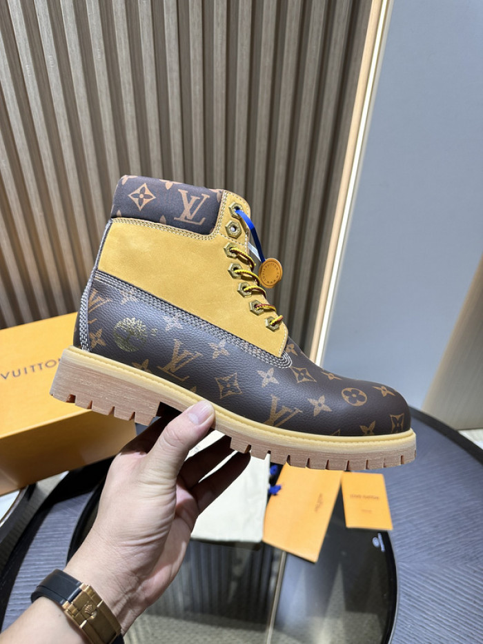L1VV Boots