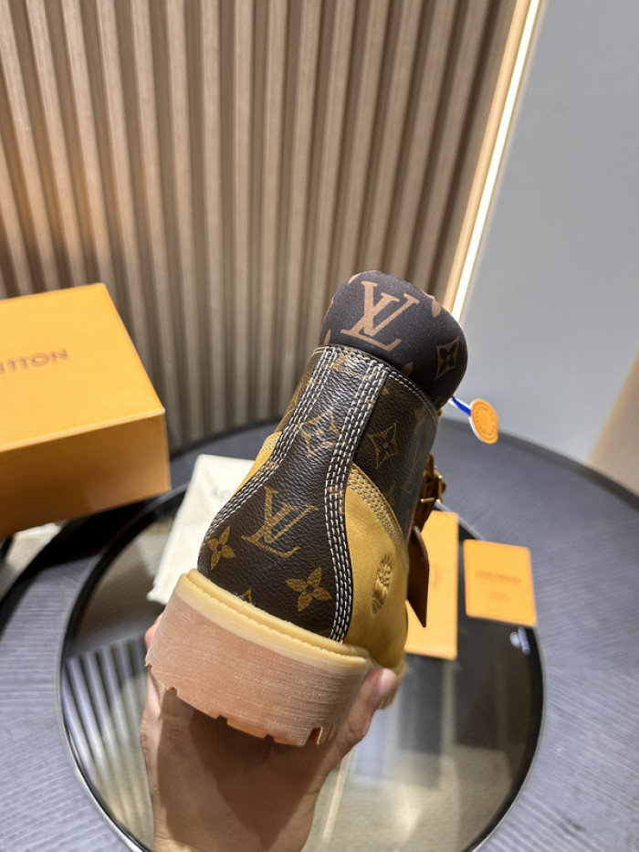 L1VV Boots
