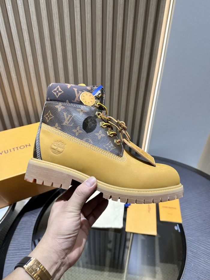 L1VV Boots