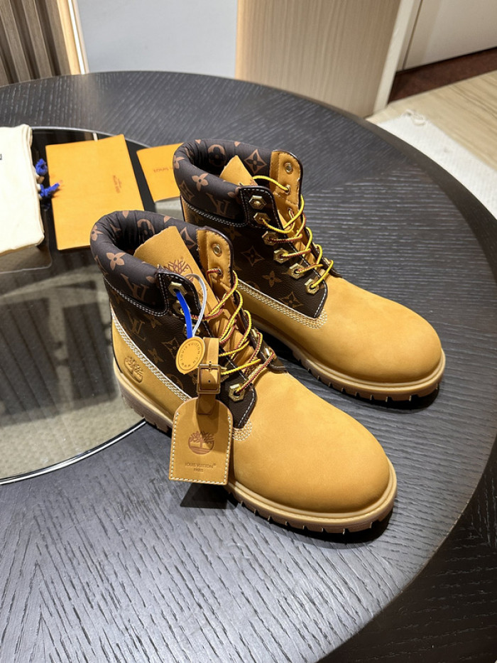 L1VV Boots