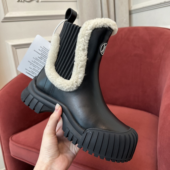 L1VV Boots