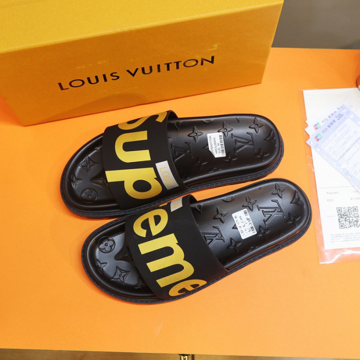 L1VV SANDALS