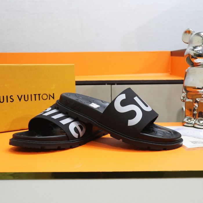 L1VV SANDALS