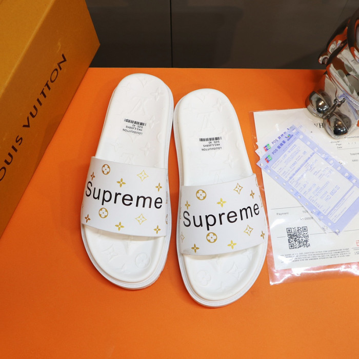 L1VV SANDALS